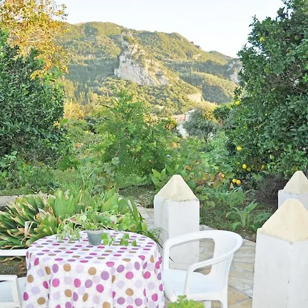 Beachfront Yannis On Agios Gordios * אגיוס גורדיוס