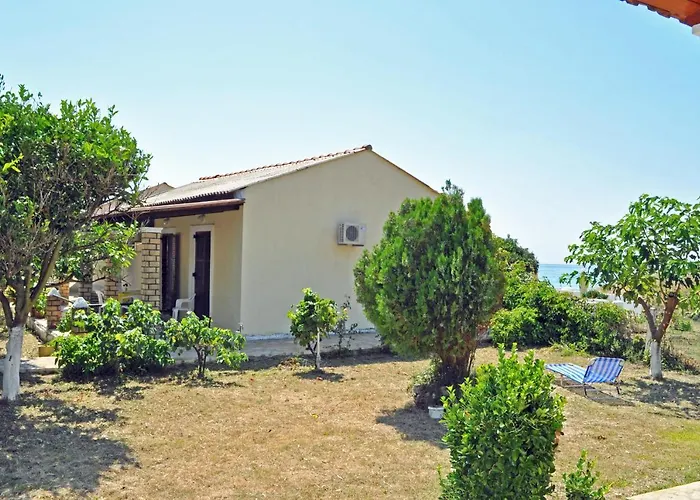 Dom wakacyjny Beachfront Yannis On Agios Gordios