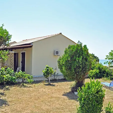 Сasa de vacaciones Beachfront Yannis On Agios Gordios